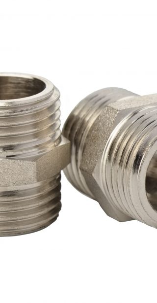 Fasteners of metal for flexible hoses